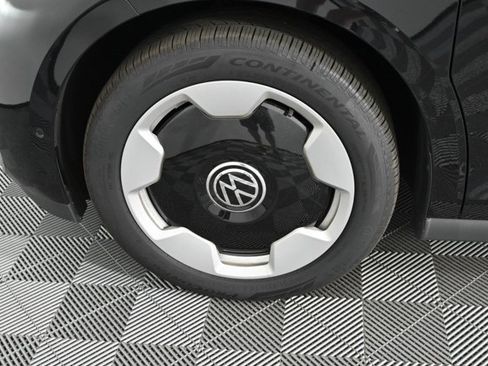 New 2025 Volkswagen ID. Buzz Pro S image 28