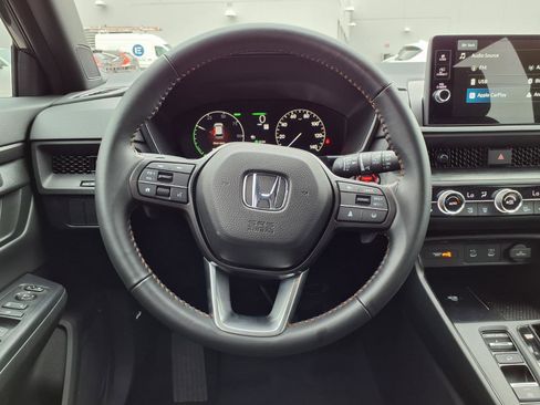 Used 2026 Honda CR-V Sport image 13
