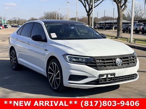 Used 2020 Volkswagen Jetta SEL image 3