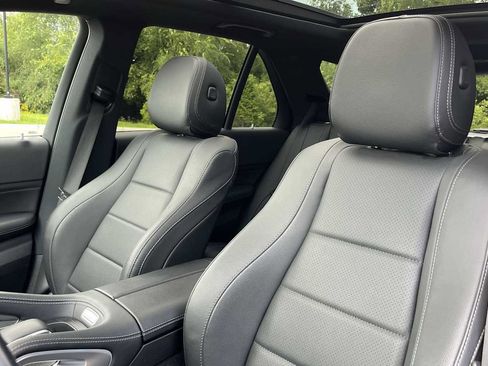 Certified 2025 Mercedes-Benz GLE 450e 4MATIC image 24