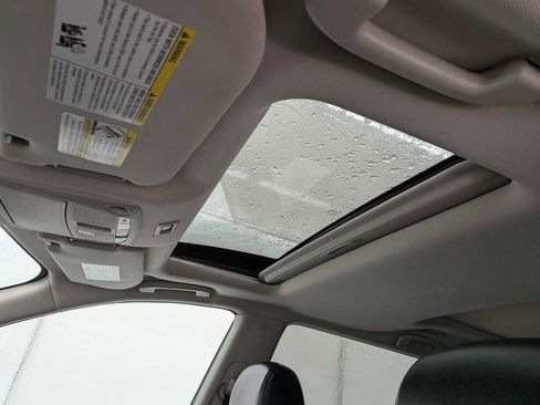 Used 2017 Nissan Pathfinder Platinum w/ Midnight Edition Package image 20