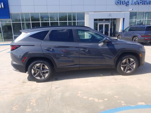 New 2026 Hyundai Tucson SEL w/ Tow & Go Package FWD image 8