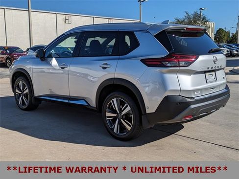 Used 2023 Nissan Rogue SL w/ SL Premium Package image 8