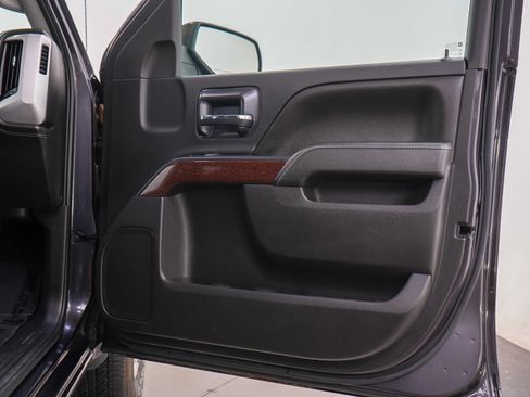 Used 2015 GMC Sierra 1500 SLE w/ SLE Convenience Package AWD/4WD image 9