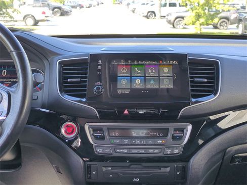 Used 2021 Honda Pilot Touring image 21