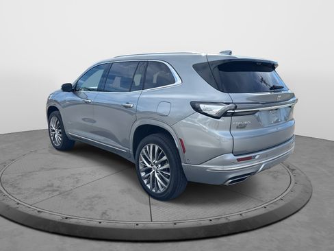 Certified 2025 Buick Enclave Avenir w/ Super Cruise Package image 6
