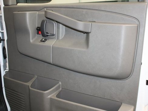 Used 2024 Chevrolet Express 2500 w/ Driver Convenience Package image 16