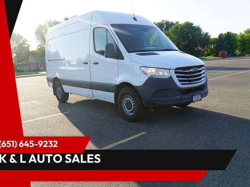 Used 2020 Freightliner Sprinter 2500 RWD image 1