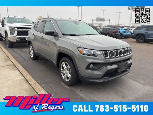 Used 2023 Jeep Compass Latitude w/ Convenience Group image 1
