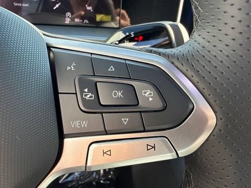 New 2026 Volkswagen Tiguan SE R-Line AWD/4WD image 17