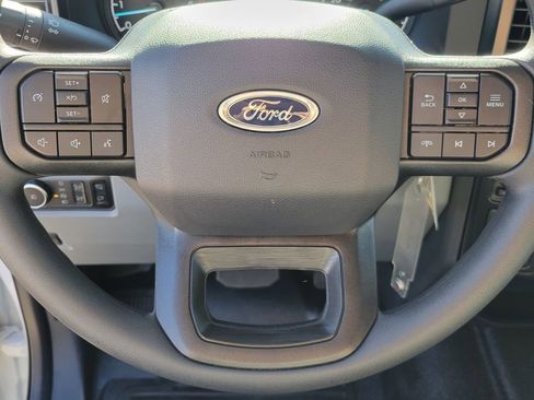 New 2026 Ford F250 XLT w/ F-250 >10K GVWR Package image 15