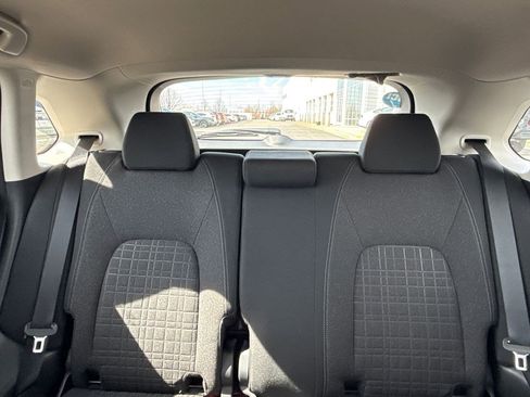 Certified 2023 Honda HR-V LX image 18