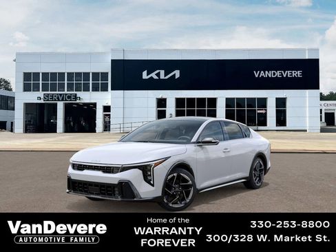 New 2026 Kia K4 GT-Line image 1