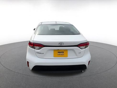 Used 2025 Toyota Corolla LE image 12