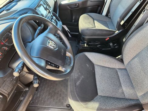Used 2021 RAM ProMaster 2500 image 8