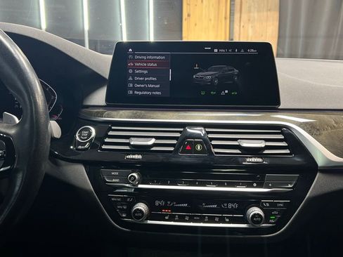 Used 2020 BMW 540i xDrive w/ Premium Package image 24