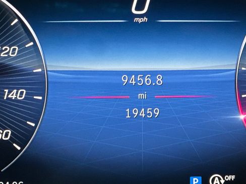 Used 2024 Mercedes-Benz C 300 Sedan image 37