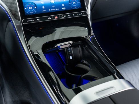 New 2026 Mercedes-Benz GLC 300 4MATIC image 20