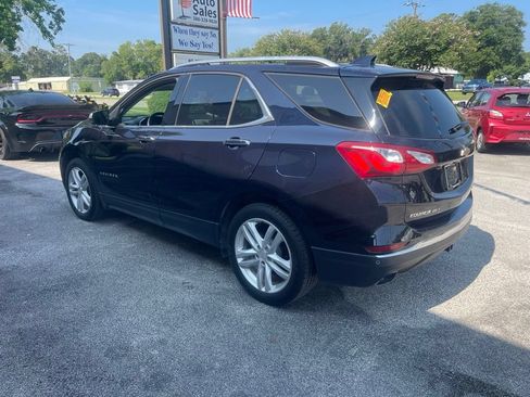 Used 2020 Chevrolet Equinox Premier w/ LPO, Floor Liner Package FWD image 5