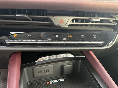 New 2026 Buick Envision Sport Touring image 17