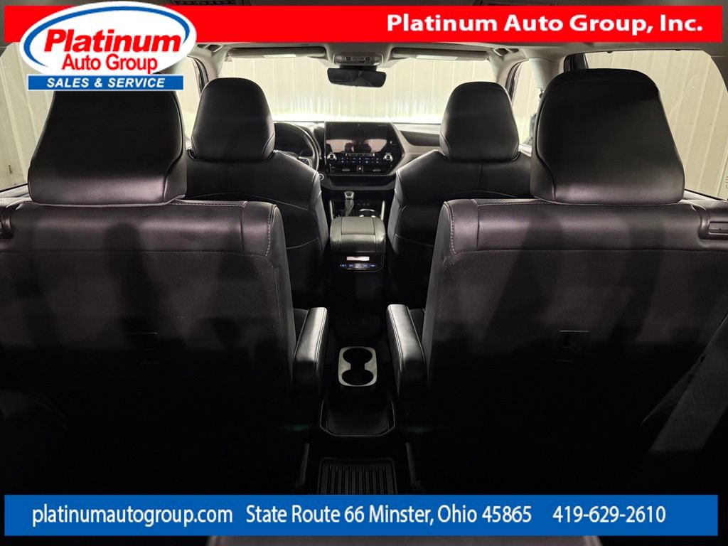 Used 2020 Toyota Highlander Limited FWD image 35