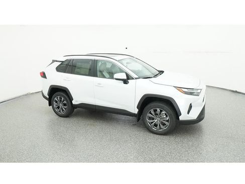 Used 2024 Toyota RAV4 XLE Premium w/ Weather Package AWD/4WD image 15
