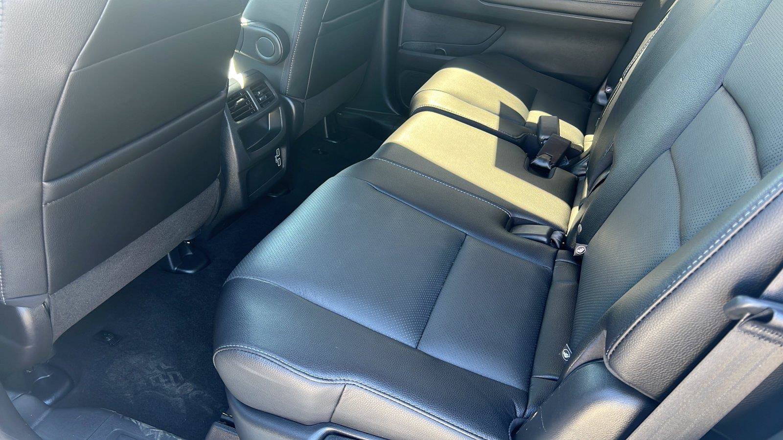 Used 2022 Honda Passport EX-L image 16