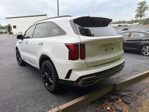 Used 2023 Kia Sorento SX FWD image 6