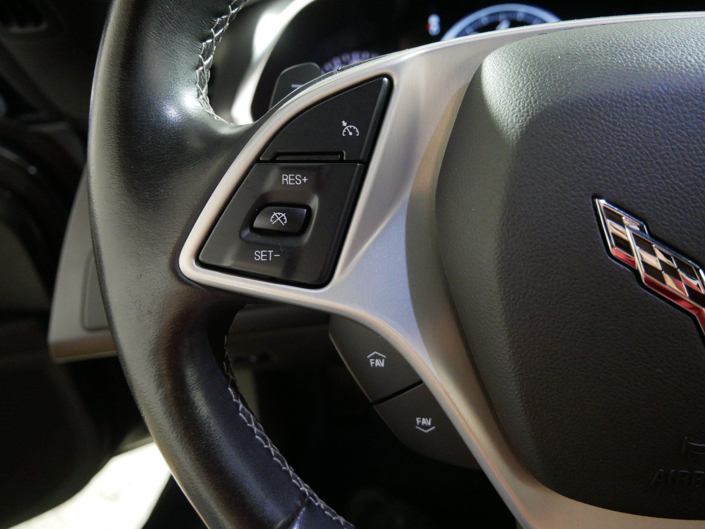 Used 2019 Chevrolet Corvette Stingray Coupe RWD image 27
