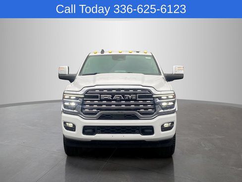 New 2026 RAM 2500 Limited AWD/4WD image 4