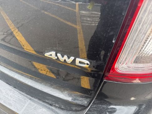 Used 2015 Ford Explorer XLT w/ Equipment Group 202B image 6