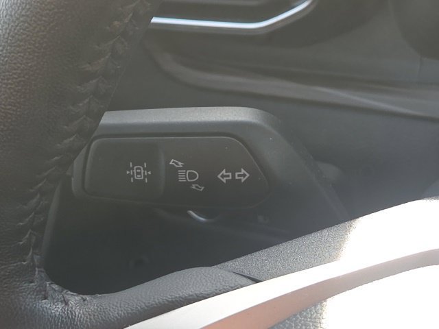 Used 2023 Ford Explorer Limited w/ Limited Technology Package AWD/4WD image 40