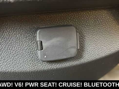 Used 2014 Ford Edge SEL AWD/4WD image 8