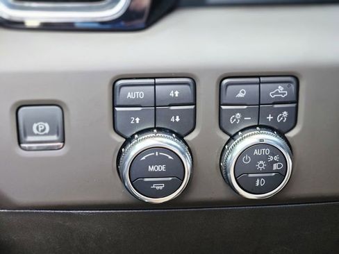 Used 2025 GMC Sierra 1500 Denali AWD/4WD image 20