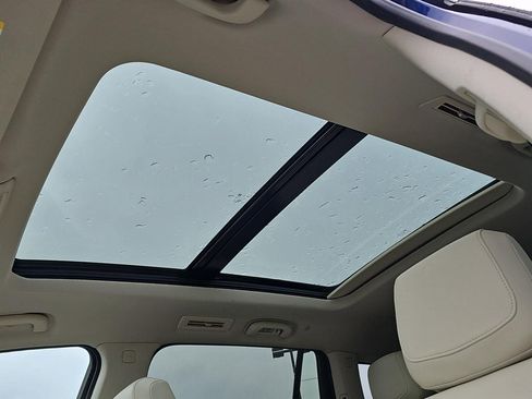 Used 2024 Cadillac XT6 Premium Luxury w/ LPO, Floor Liner Package image 28