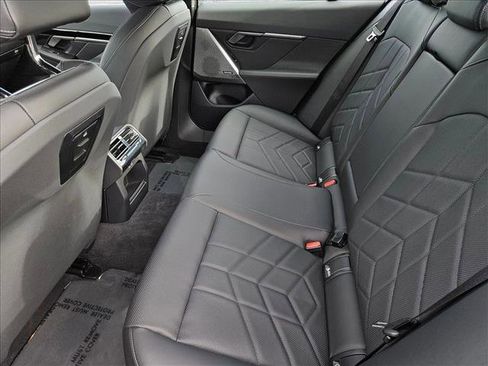 Certified 2024 BMW 530i w/ Convenience Package image 18