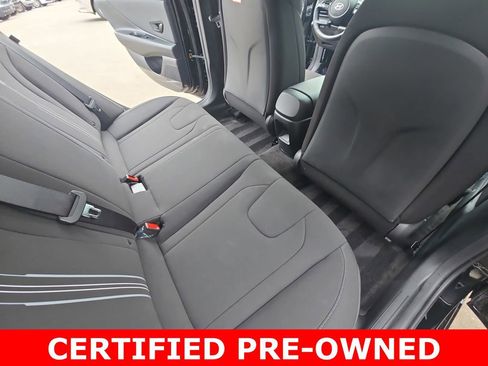 Certified 2025 Hyundai Elantra SEL image 12