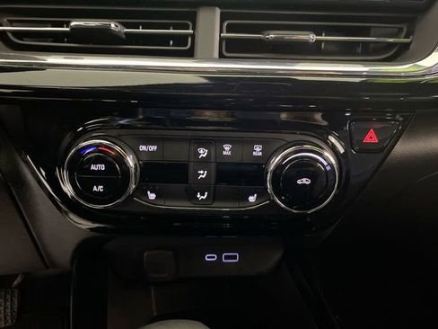 Used 2024 Chevrolet Trax RS w/ Driver Confidence Package image 42