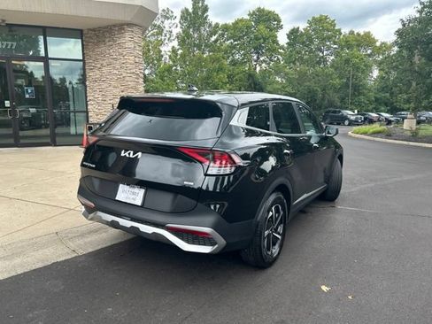 Used 2025 Kia Sportage LX FWD image 7