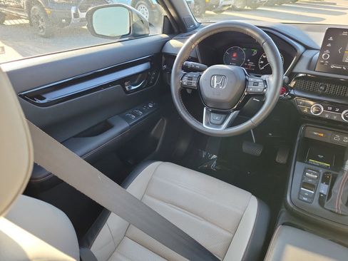 Used 2024 Honda CR-V Sport Touring image 13