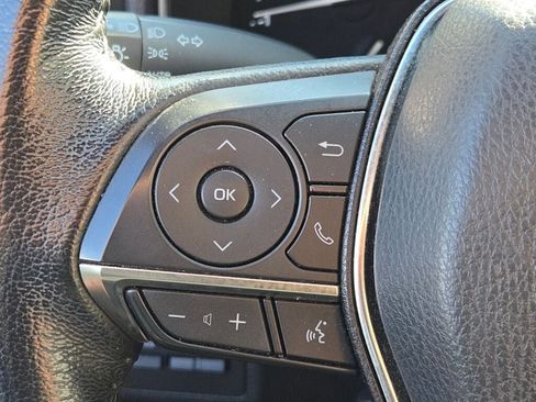 Used 2019 Toyota Avalon XLE w/ Moonroof Package image 32