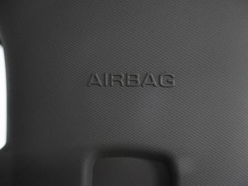 Used 2022 Ford F250 XLT w/ Black Appearance Package image 44