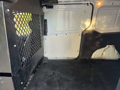 Used 2015 Ford Transit Connect XLT FWD image 23