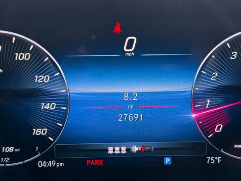 Used 2024 Mercedes-Benz GLE 350 4MATIC image 15