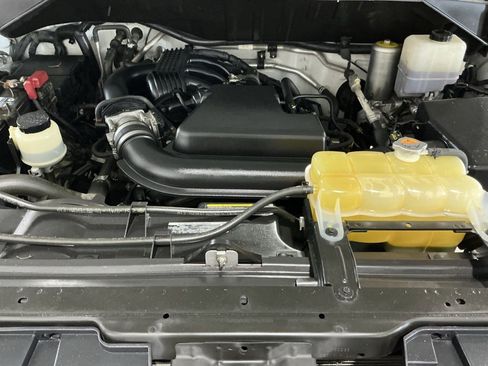 Used 2017 Nissan NV 2500 SV w/ Technology Package image 33