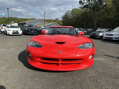 Used 2002 Dodge Viper RT/10 image 2
