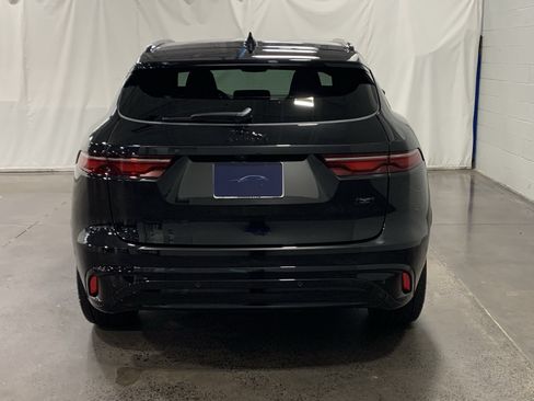 Used 2026 Jaguar F-PACE R-Dynamic S AWD/4WD image 8