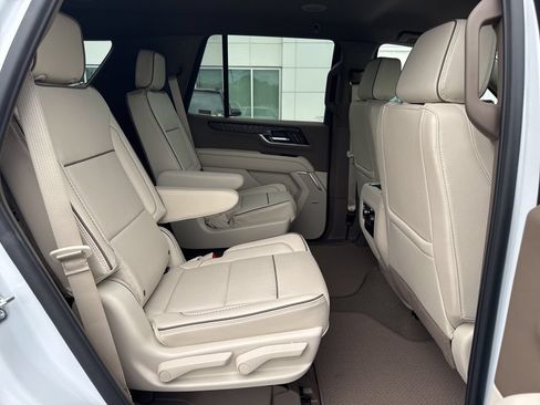 New 2026 GMC Yukon Denali AWD/4WD image 30