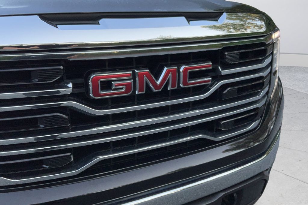 Used 2024 GMC Sierra 1500 SLT RWD image 27