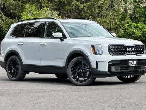 Used 2024 Kia Telluride SX Prestige X-Line AWD/4WD image 2